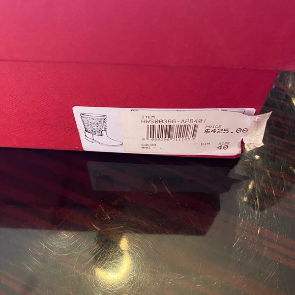 Valentino Garavani Rainboots SOLD ON ANOTHER SITE - Picture 2 of 7